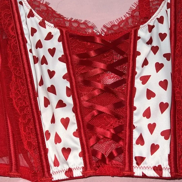 NEW Victorias Secret Dream Angels Valentine's Lace-up Corset Bra Crop Top Heart - Picture 10 of 10